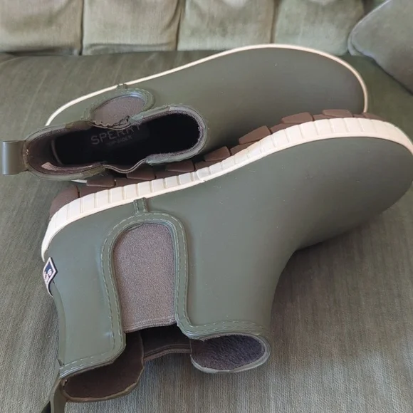 Sperry Torrent Chelsea Rain Boots Green - Picture 5 of 8